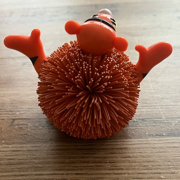 Disney Koosh Balls Winnie the Pooh Tigger Eeyore - Picture 9 of 10